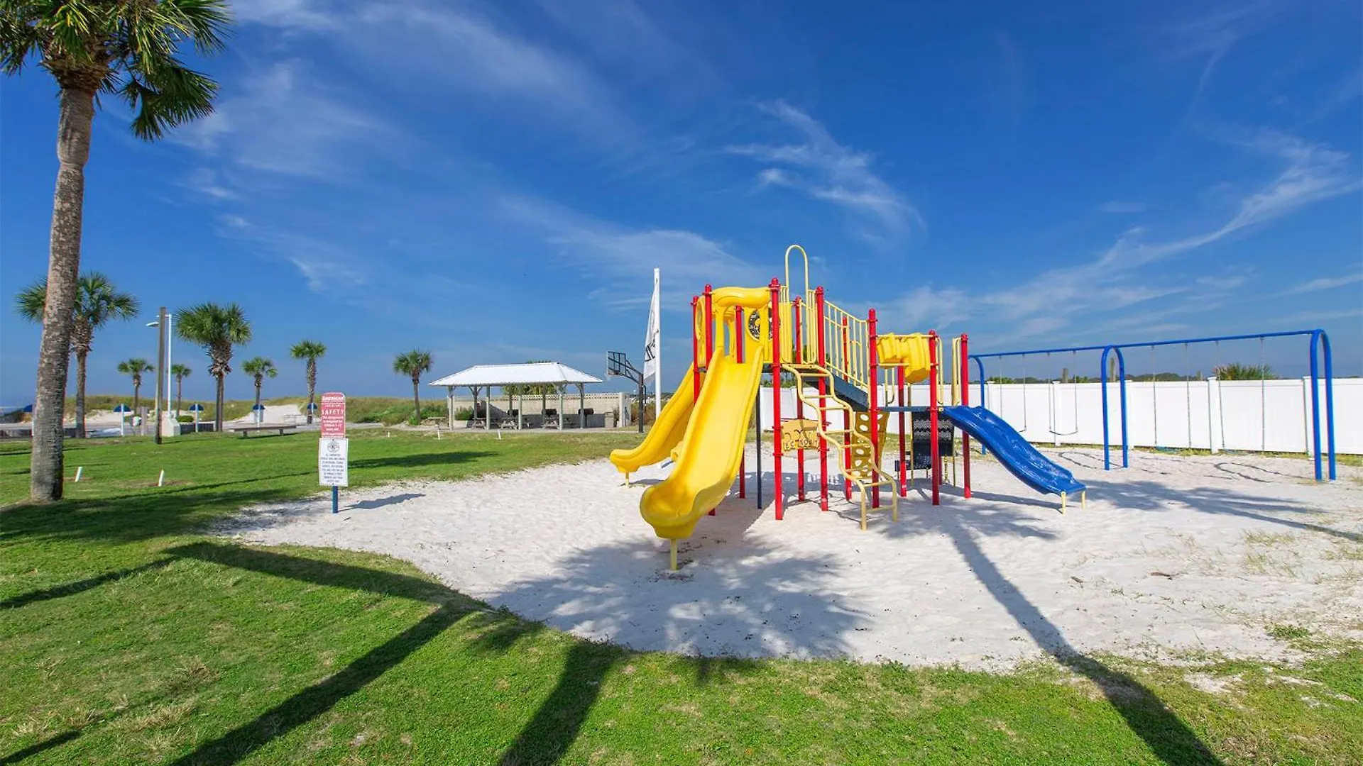 Holiday home Beautiful Beach Front Paradise At Pinnacle Port B2-608! Panama City Beach